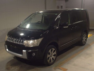 2010 Mitsubishi Delica D5