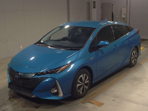 2022 Toyota Prius PHV ZVW52[0]