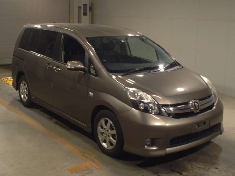 2012 Toyota Isis ZGM10W[2]