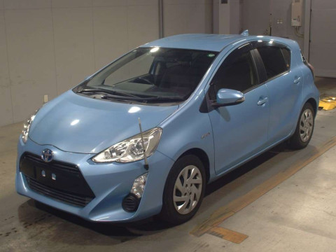 2015 Toyota Aqua NHP10[0]