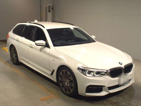 2018 BMW 5 Series JM20[2]