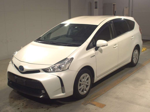 2019 Toyota Prius alpha ZVW41W[0]