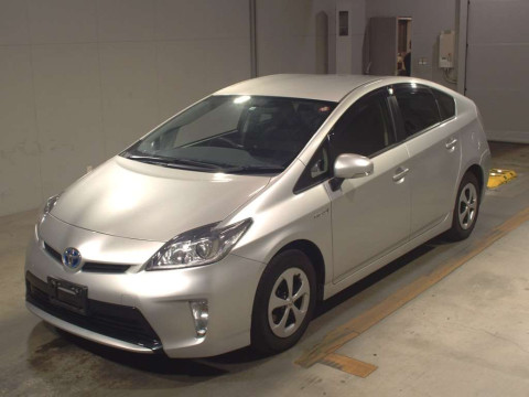 2013 Toyota Prius ZVW30[0]