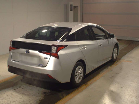 2020 Toyota Prius ZVW51[1]