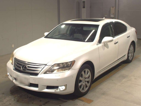 2010 Lexus LS UVF45[0]