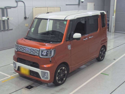 2015 Daihatsu Wake LA700S[0]