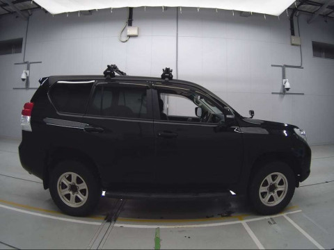 2011 Toyota Land Cruiser Prado TRJ150W[2]