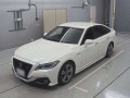 2019 Toyota Crown Hybrid