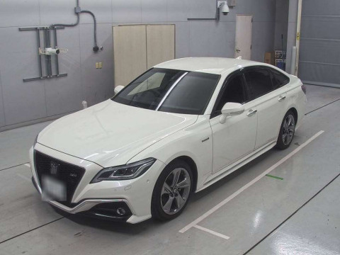 2019 Toyota Crown Hybrid AZSH20[0]