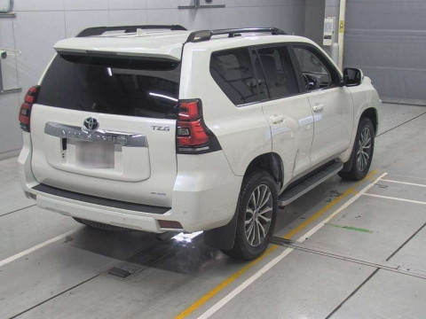 2021 Toyota Land Cruiser Prado GDJ151W[1]