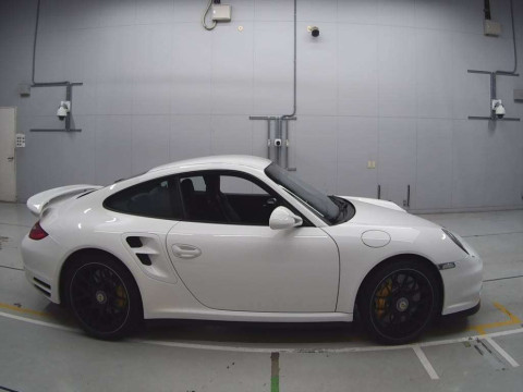 2010 Porsche 911 997MA170[2]