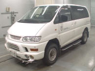 2000 Mitsubishi Delica Spacegear