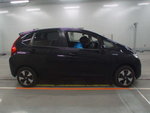 2017 Honda Fit Hybrid GP6[2]