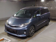 2014 Toyota Estima