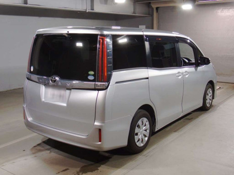 2017 Toyota Noah ZRR80G[1]