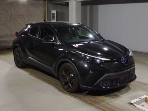 2021 Toyota C-HR ZYX11[2]