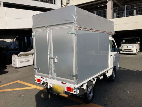 2024 Nissan NT100 Clipper DR16T[1]