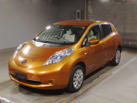 2015 Nissan Leaf AZE0[0]