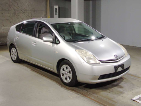 2003 Toyota Prius NHW20[2]