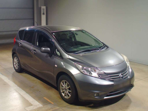 2013 Nissan Note E12[2]