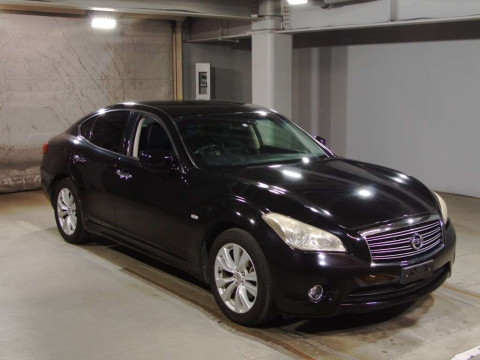 2010 Nissan Fuga Y51[2]