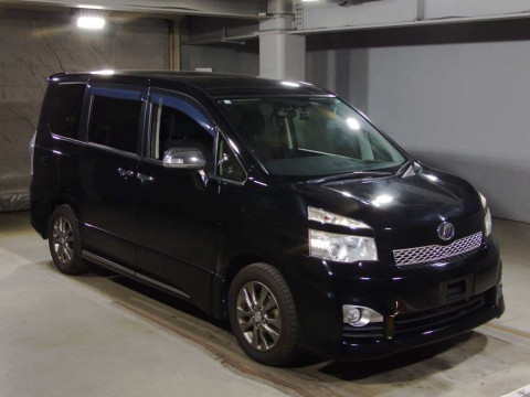 2012 Toyota Noah ZRR70W[2]