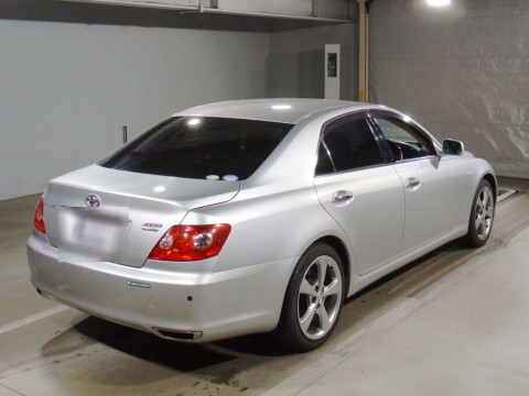 2005 Toyota Mark X GRX121[1]