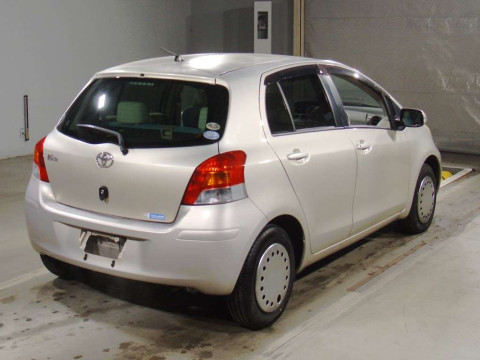 2010 Toyota Vitz KSP90[1]