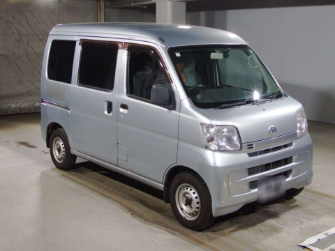 2016 Daihatsu Hijet Cargo S321V[2]