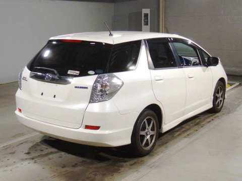 2012 Honda Fit Shuttle Hybrid GP2[1]