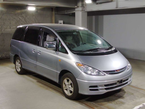 2001 Toyota Estima MCR30W[2]