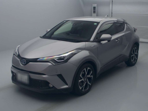 2017 Toyota C-HR ZYX10[0]