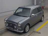 2004 Daihatsu Miragino