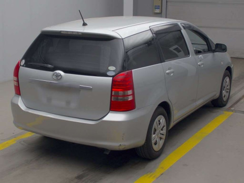 2004 Toyota Wish ZNE10G[1]