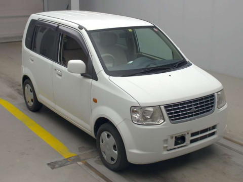 2011 Mitsubishi eK Wagon H82W[2]