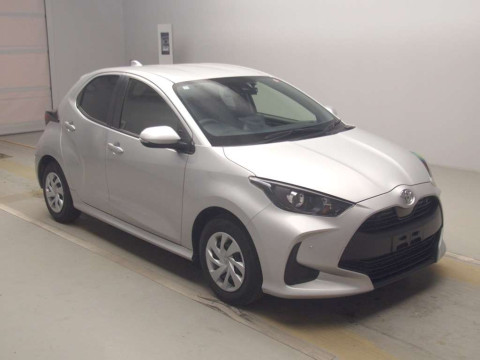 2021 Toyota YARIS KSP210[2]