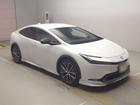 2023 Toyota Prius MXWH60[2]