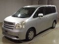 2007 Toyota Noah