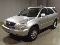 2001 Toyota Harrier