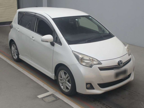 2012 Toyota Ractis NCP120[2]