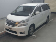 2013 Toyota Vellfire Hybrid