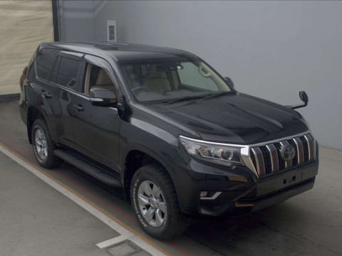 2019 Toyota Land Cruiser Prado TRJ150W[2]