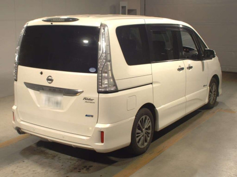 2014 Nissan Serena HC26[1]