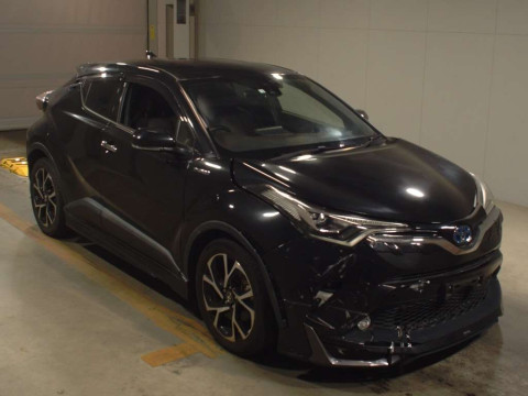 2018 Toyota C-HR ZYX10[2]