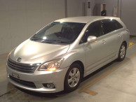 2010 Toyota Mark X Zio