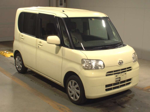 2011 Daihatsu Tanto L375S[2]