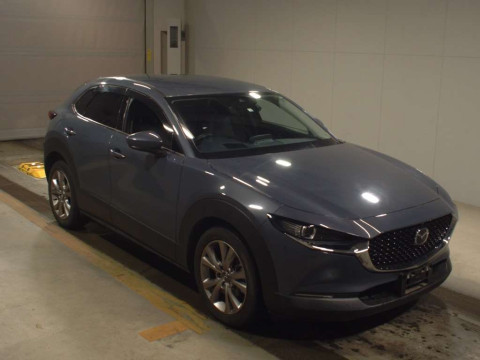 2020 Mazda CX-30 DM8P[2]