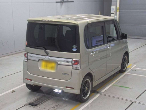 2010 Daihatsu Tanto Custom L375S[1]