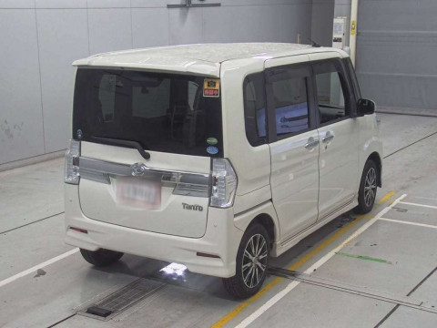 2015 Daihatsu Tanto Custom LA600S[1]