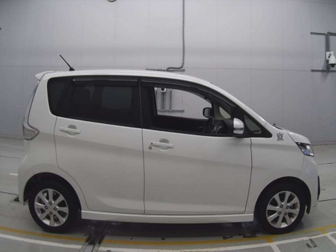 2014 Mitsubishi ek Custom B11W[2]